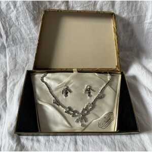 Vintage Duane Gorgeous Clear Rhinestone Necklace Screw On Earrings Set In Box